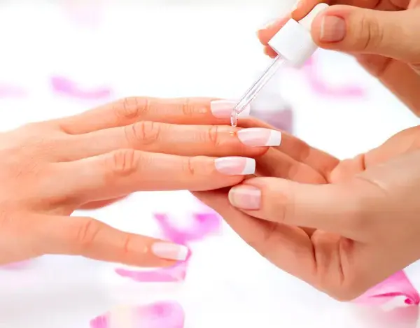 تفاوت ژلیش و لمینت ناخن