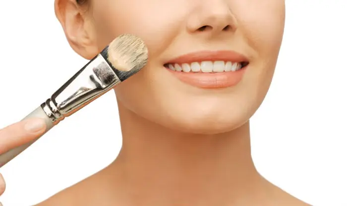 کرم پودر مناسب برای پوست‌های چرب