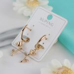 گوشواره زنانه ژوپینگ مدل گل رز رنگ طلایی