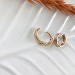 گوشواره زنانه ژوپینگ مدل حلقه‌ای ساده رنگ طلایی
