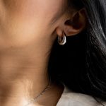 گوشواره زنانه ژوپینگ مدل هلالی رنگ نقره‌ای