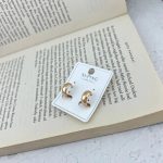 گوشواره زنانه ژوپینگ مدل حلقه‌ای پهن رنگ طلایی