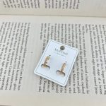 گوشواره زنانه ژوپینگ مدل پیچشی رنگ طلایی