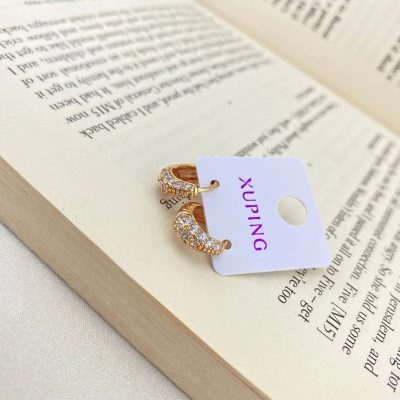 گوشواره زنانه ژوپینگ مدل هلالی نگین دار