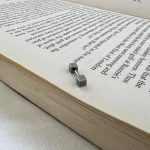 پیرسینگ استیل گوش مدل مربع نقره‌ای